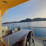 Buena Vista Hotel&restaurant 말마리스