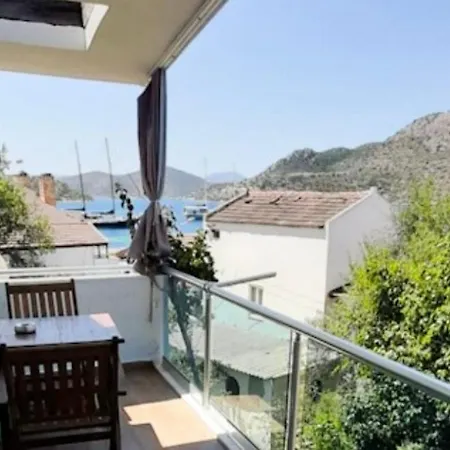 Buena Vista Hotel&restaurant مرمريس