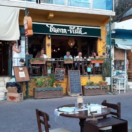 Buena Vista Hotel&restaurant 말마리스