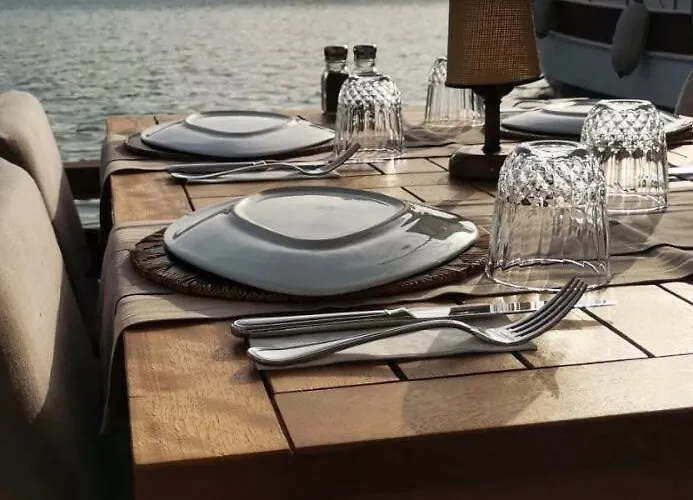 فندق مبيت وإفطار Buena Vista Hotel&restaurant *