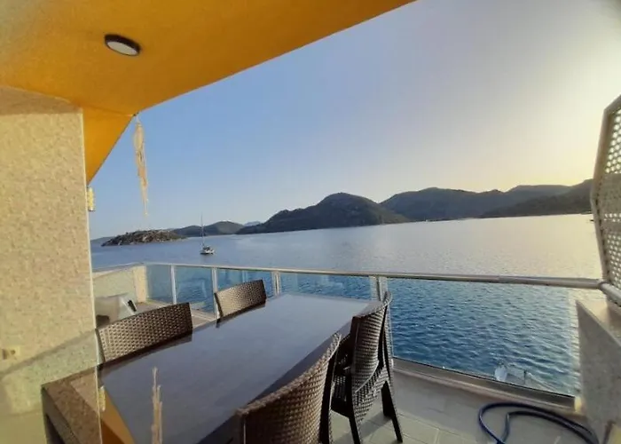 فندق مبيت وإفطار Buena Vista Hotel&restaurant مرمريس