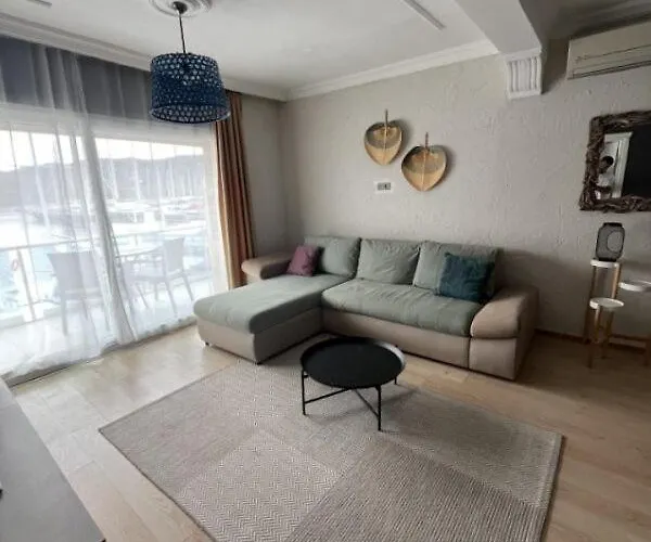Buena Vista Hotel&restaurant فندق مبيت وإفطار مرمريس
